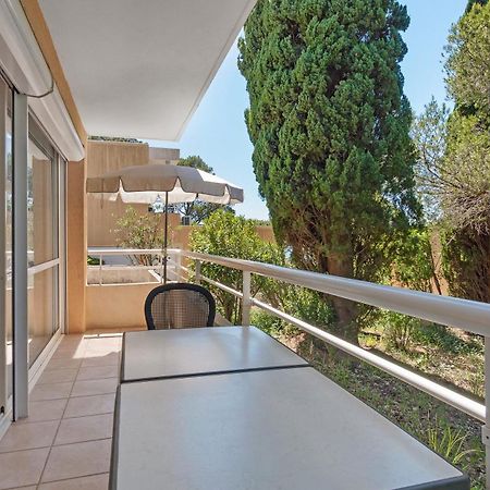 Residence Les Tourelles Σαιντ-Μαξίμ Εξωτερικό φωτογραφία